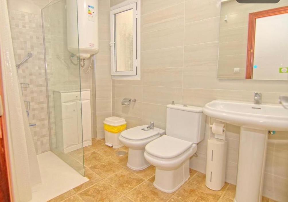 Low Cost Room מאלגה מראה חיצוני תמונה