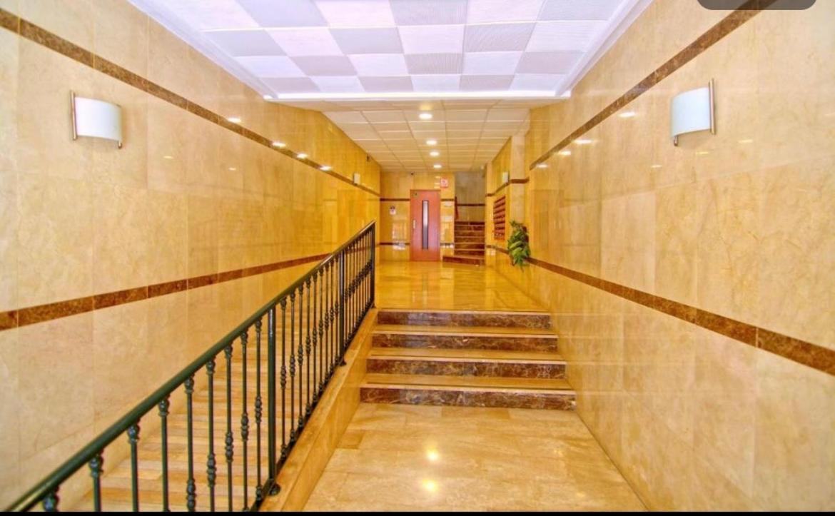 Low Cost Room מאלגה מראה חיצוני תמונה