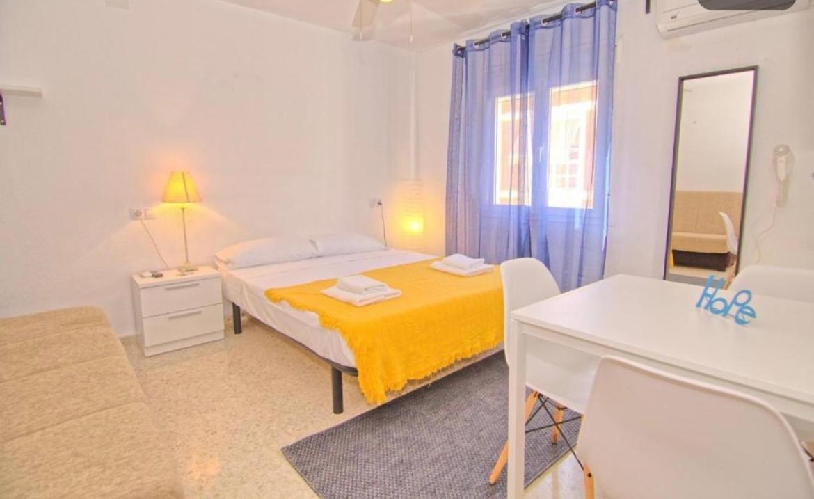 Low Cost Room מאלגה מראה חיצוני תמונה